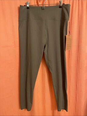 girlfriend collective ribbed compressive leggings